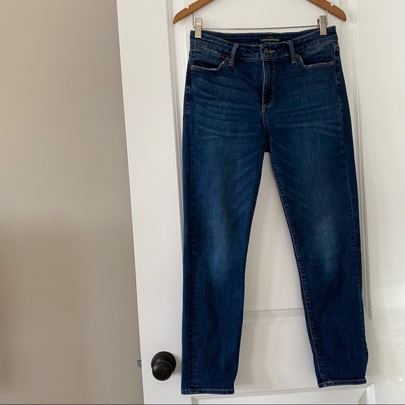 Lucky Brand High Waist Hayden Crop Blue Jeans Size 6/28 with MEASUREMENTS! - Picture 10 of 13